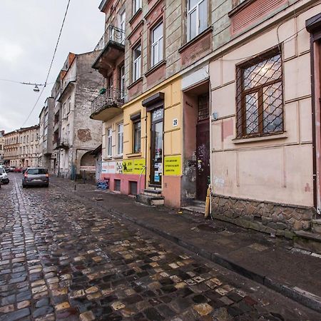 Квартира Подобово В Центрі На Вулиця Скорика 25 Колишня Чайковського Біля Філармонії Liov Exterior foto