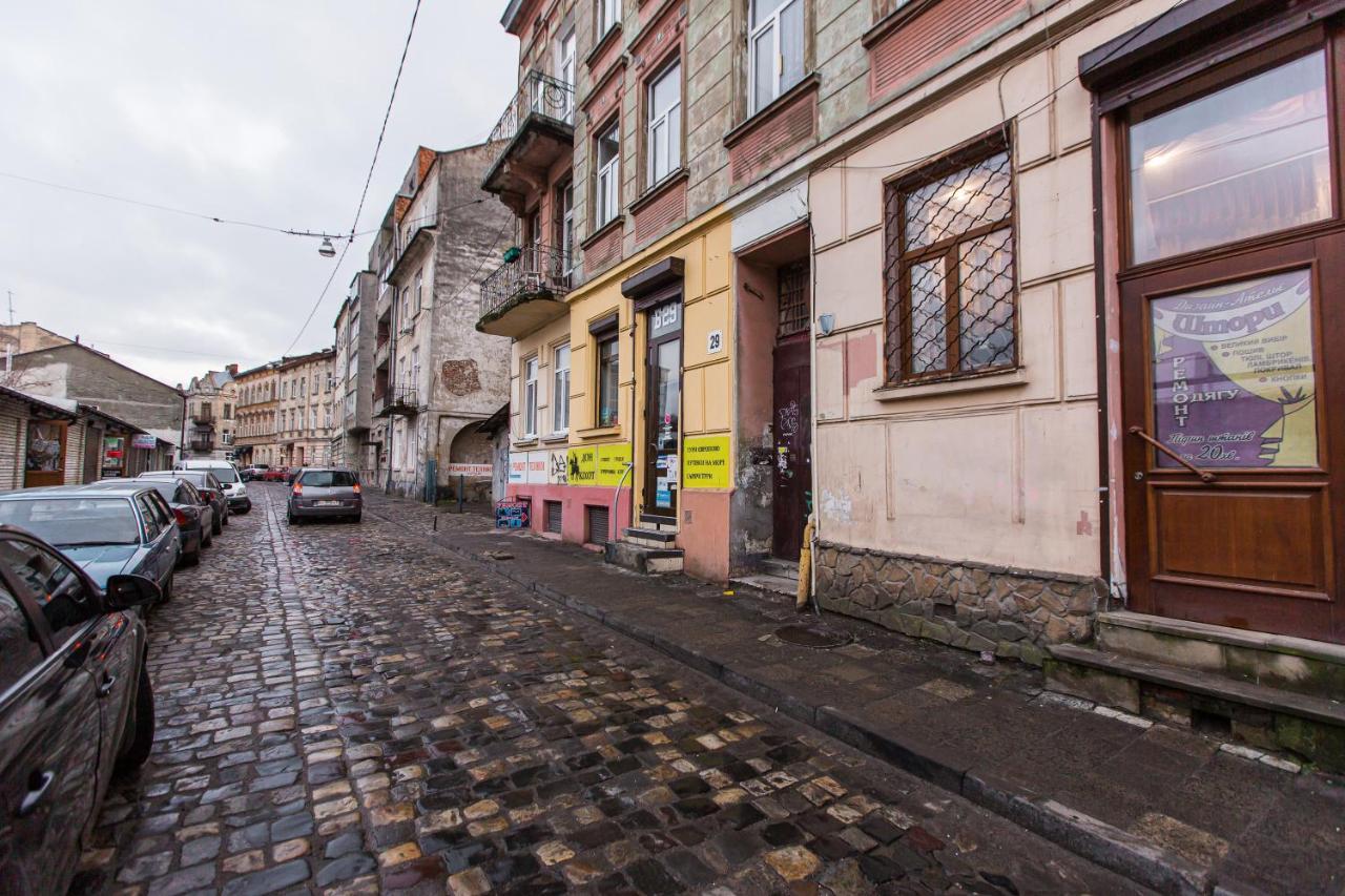 Квартира Подобово В Центрі На Вулиця Скорика 25 Колишня Чайковського Біля Філармонії Liov Exterior foto